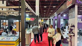 ANFAŞ'ta Konaklama ve Gıda Fuarlari Aynı Anda Başladı