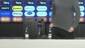 Sergen Yalçın: 'Taraftarın İstediği Takımı Kurmak İçin Sabırlı Olun'