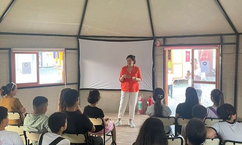 Borusan Grubu'ndan Deprem Bölgesindeki Gençlere Kariyer Desteği