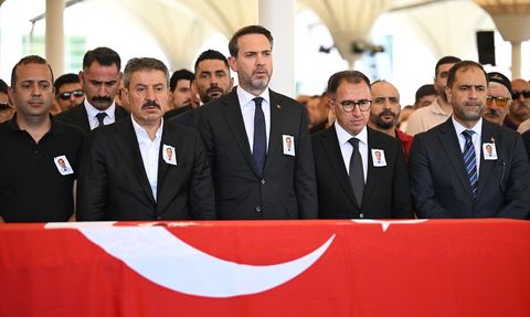 Bakan Bayraktar, TPAO Arama Daire Başkanı Sadioğlu'nun Cenazesine Katıldı