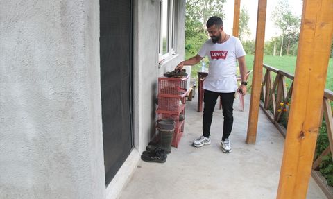 Kapı Önünde Kaybolan Ayakkabıların Sırrı: Tilki