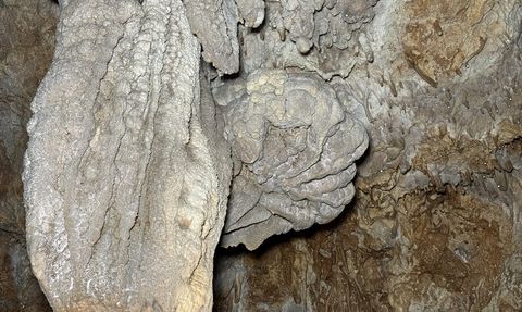 Adıyaman'da Yeni Mağara Keşfi: Sarkıt ve Dikitler