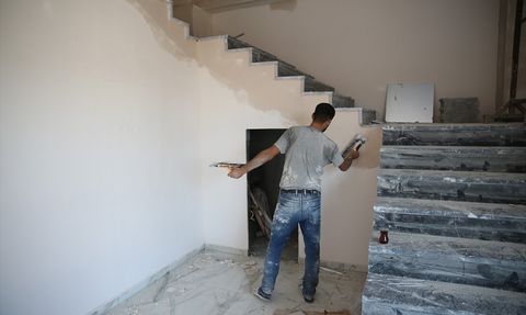 Diyarbakır'da Depremden Etkilenen Firmalara Yeni Atölyeler Açılıyor