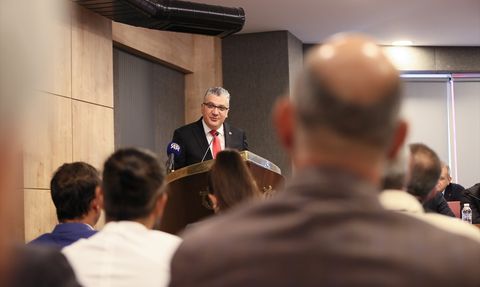 İzmir'de Denizcilik Vizyonu: Ulaştırma Bakan Yardımcısı Ünüvar'ın Açıklamaları