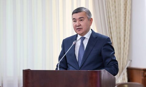 Kazakistan Ekonomisi: Ham Madde Dışı Sektörlerden Büyüme