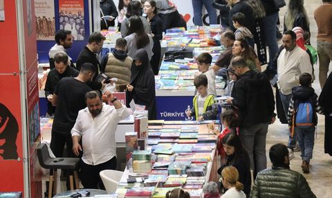 Kocaeli Kitap Fuarı Rekor Katılımla Sona Erdi