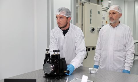 Sivas Bilim ve Teknoloji Üniversitesi Kızılötesi Lens Üretimine Başladı