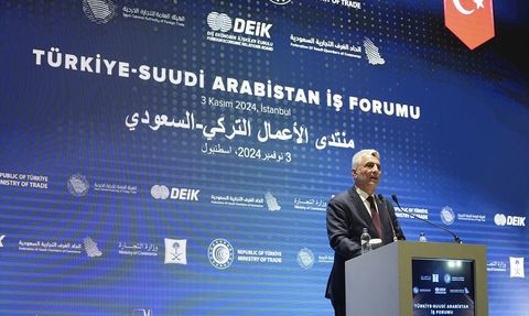 Ticaret Bakanı Bolat, Türkiye ve Suudi Arabistan İlişkilerini Güçlendirme Vurgusu Yaptı