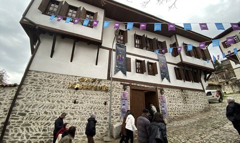 Cemil İpekçi'nin Safranbolu'daki 'Bir Anadolu Masalı' Sergisi