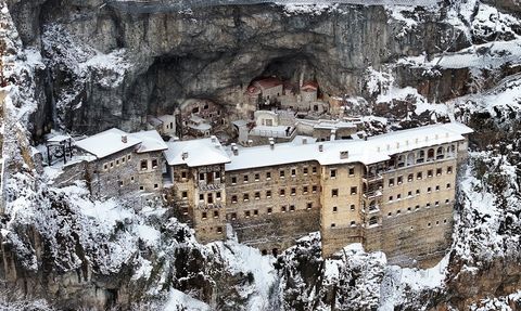 Sümela Manastırı Karla Kaplandı