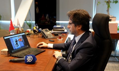 Davut Menteş Anadolu Ajansı'nın Oylamasına Katıldı