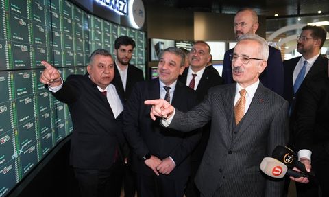 Çamlıca Kulesi'ne Ziyaretçi Akını: 2,2 Milyon