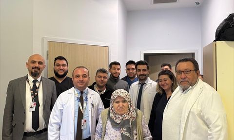 Çorum'da Kişiye Özel Kalça Protezi Ameliyatı Başarıyla Gerçekleştirildi