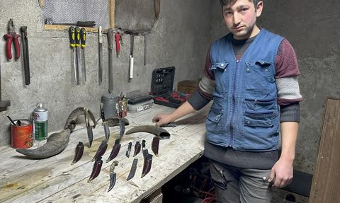 Giresunlu Genç Karabörk Bıçağını Geleceğe Taşıyor