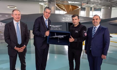 İtalya'dan Baykar'a Ziyaret: İş Birliği ve Yenilik Vurgusu