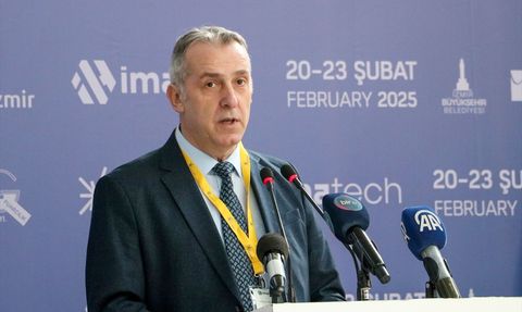 İzmir'de 3. Endüstriyel Üretim Teknolojileri Fuarı Başladı