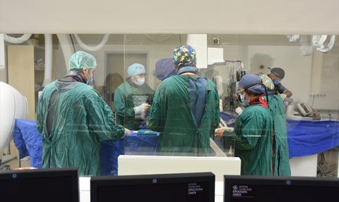 OMÜ Sağlık Merkezi'nde İlk TİPS Ameliyatı Başarıyla Gerçekleşti