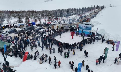 Perşembe Yaylası'nda Kar Festivali Coşkusu