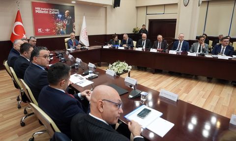 Ulaştırma ve Altyapı Bakanı Uraloğlu'ndan Liman Denetimleri Hakkında Açıklamalar