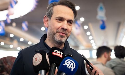 Bakan Bayraktar'ın 'Külliye'de Ramazan' Ziyareti