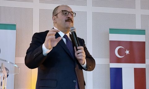 Mustafa Varank, Bordeaux'da Türk Vatandaşlarıyla Bir Araya Geldi