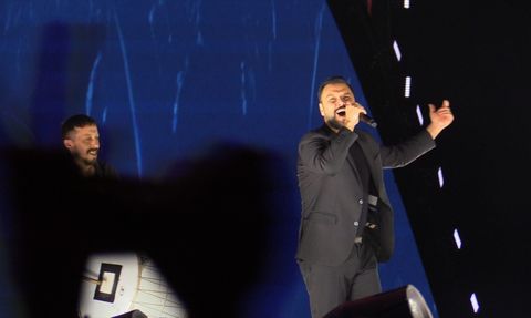 Alişan Adana'da Muhteşem Bir Konser Verdi