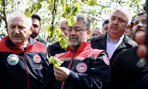 Bakan Yumaklı'dan Giresun'da Zirai Don Açıklamaları
