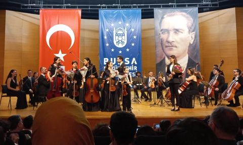 Bursa Oda Orkestrası'ndan Ulusal Egemenlik ve Çocuk Bayramı Konseri