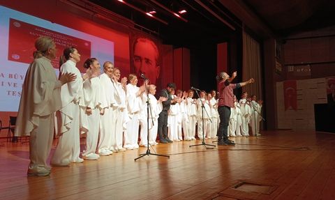 Nazım Hikmet'in 'Kuvayi Milliye Destanı' Bursa'da Sahnelendi