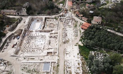 Stratonikeia Antik Kenti: Bayramda Tarihi Keşfe Çıkın