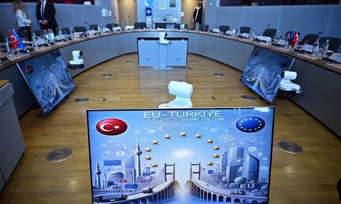 Türkiye-AB Ekonomik Diyaloğu Toplantısı Brüksel'de Başladı