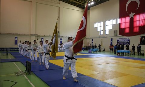 Edirne'de Üniversite Sporları Türkiye Judo Şampiyonası Başladı
