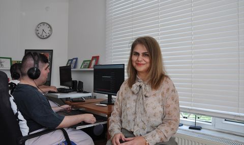 Kas Hastası İkiz Kardeşlerden Yapay Zeka Destekli Müzik Prodüksiyonu