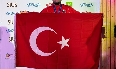 Muhammet Seyhun Kaya Bronz Madalya Kazandı