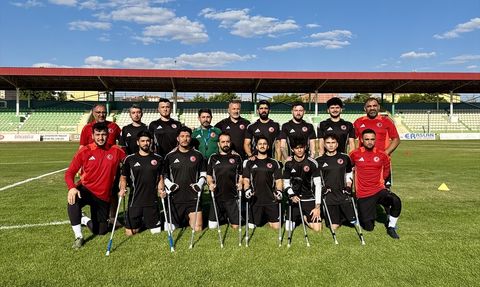 Ampute Milli Futbol Takımı Kırşehir'de Kamp Yapıyor