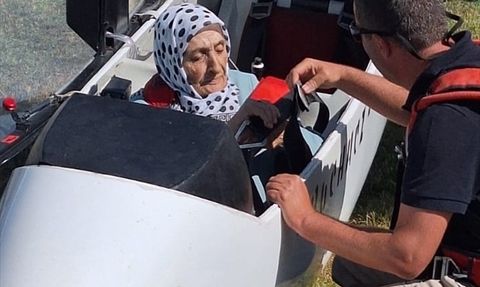 Bilecik’te Uçma Hayali Gerçekleşen 83 Yaşındaki Kadın