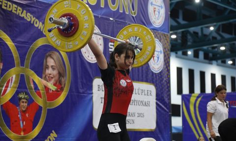 Büyükler Kulüpler Türkiye Halter Şampiyonası Samsun'da Başladı