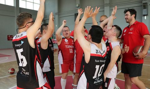 Down Sendromlular Basketbol Milli Takımı Avrupa Şampiyonası'na Hazır