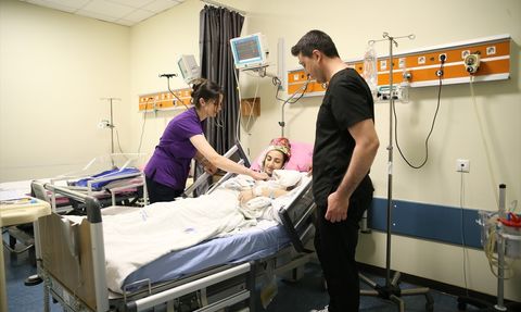 Hamile Kadına Başarılı Karaciğer Nakli