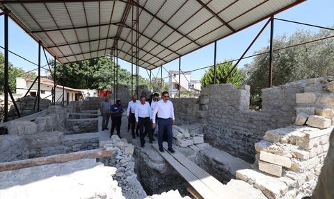 Hatay'daki Tarihi Kilisenin Restorasyonu Devam Ediyor