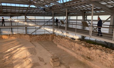 Kurban Bayramı'nda Hadrianopolis Antik Kenti'ni Ziyaret Edenler Tarihe Yolculuk Yaptı