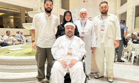 SMA Hastası İsa Demirhan'ın Hac Yolculuğu