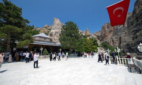Somuncu Baba Külliyesi: Malatya'nın İnanç Turizminin Kalbi
