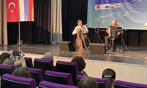 Trabzon'da 15. Uluslararası Sanat Günleri Coşkusu