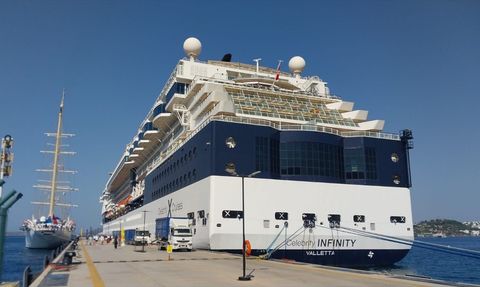 Bodrum'a İki Kruvaziyerle 2.277 Yolcu Geldi