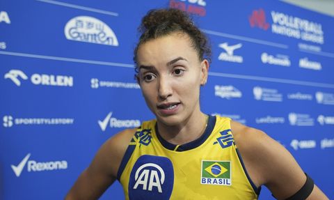 Brezilya Kadın Voleybol Takımı, Finalde İtalya ile Karşılaşacak