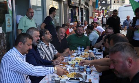 Çaykur Rizespor Bulunduğu Yerel Toplumla Buluştu