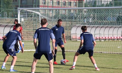 Erzurumspor FK, Transferlerde Dikkatli Adımlar Atıyor