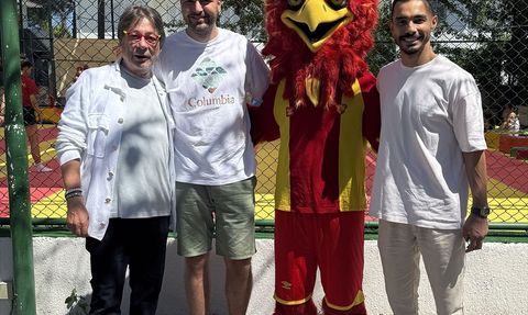 Mehmet Sepil ve Ferhat Arıcan Spor Okullarındaki Miniklerle Buluştu