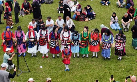 Trabzon'da 204. Geleneksel Sis Dağı Kültür Şenlikleri Coşkuyla Gerçekleşti